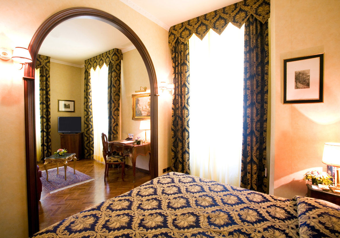 Hotel Vittoria Pesaro Kamer foto